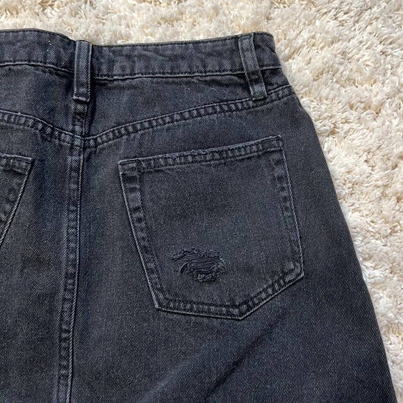 free people We The Free Black Distressed Rainn Button Down Jean Skirt - Picture 7 of 10